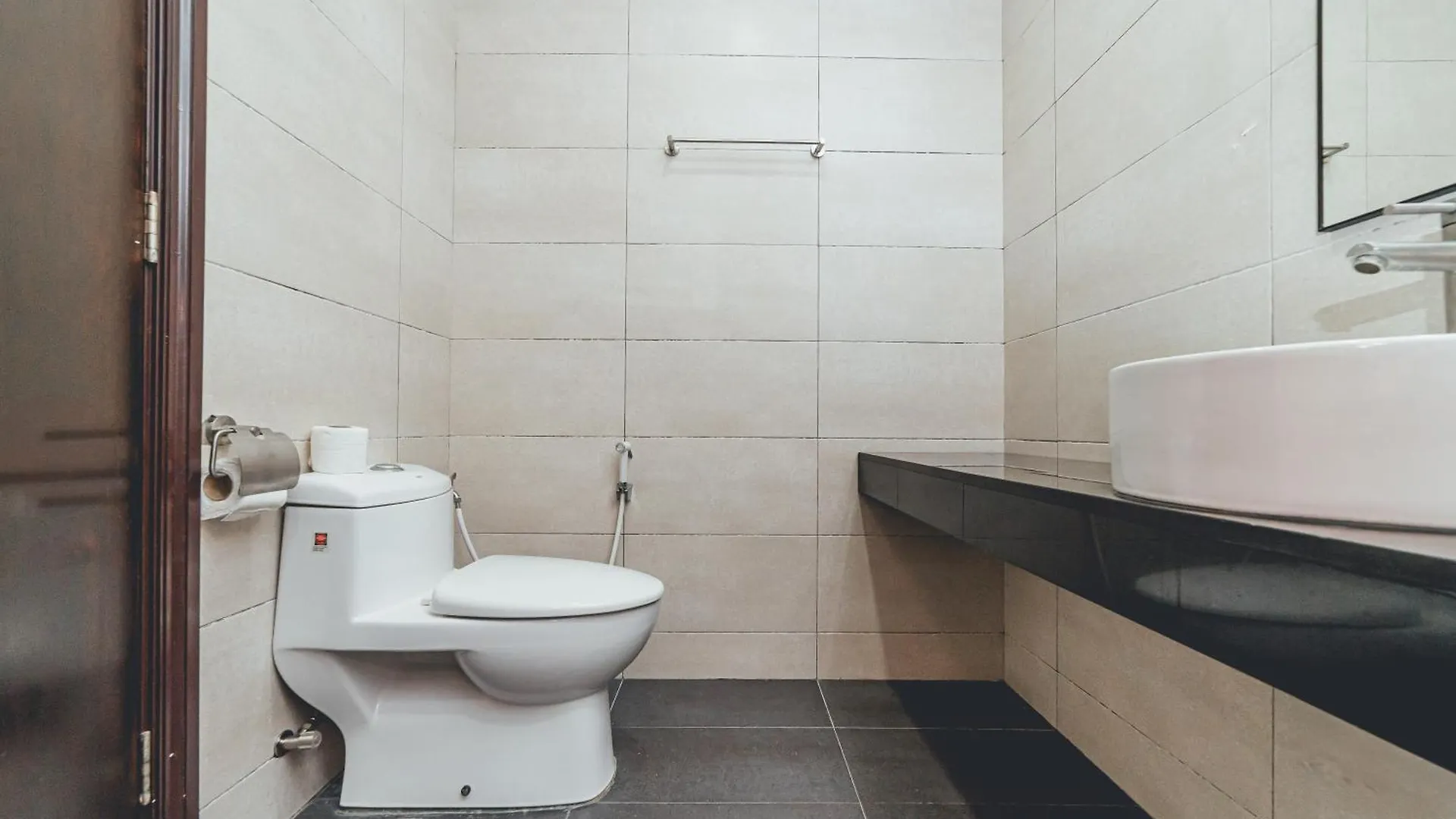 Molek Haus Living 3Br W Bathtub Ponderosa Golf By Our Stay Johor Bahru